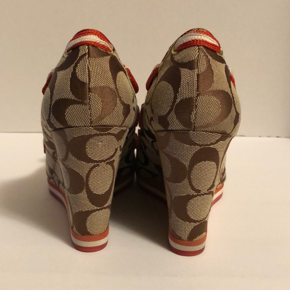 COACH LINEN WEDGE HEEL SHOE - Picture 2 of 8